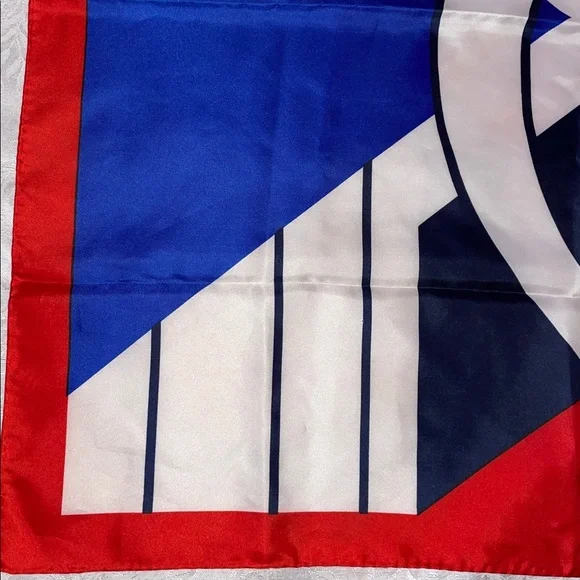 Vintage 1960’s “Di Nardo” Red, White & Blue Geometric Silk Scarf.  27x27”. - Picture 3 of 5